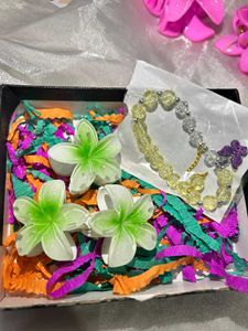Jewellery And Hair Accessories Hamper