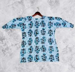 Women&#39;s Short Kurti Floral Hand Blocke Printed