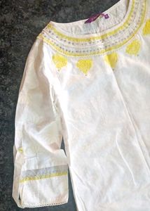 Elegant Embroidered Kurta