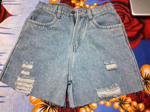 High Quality Ripped Denim Shorts