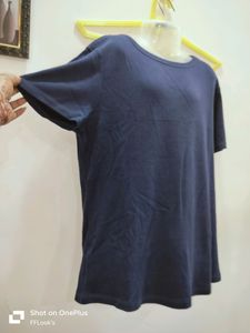 NAVY BLUE T-SHIRT