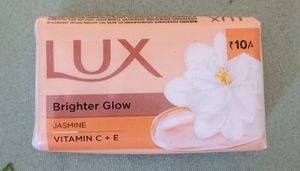 Santoor Godrej Lux Soap