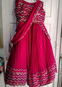 🔥Saree style Lehenga🩷 rani pink indo western