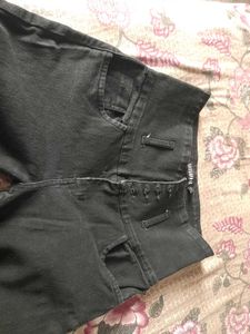 SASSAFRAS Women Black Slim Fit High-Rise Jeans
