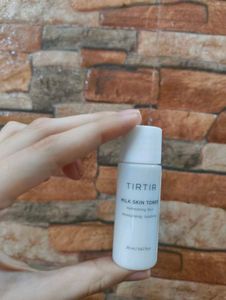 TIRTIR Milk Skin Toner