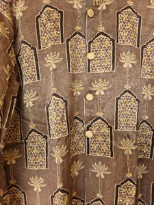 Elegant Embroidered Kurta