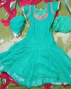 Green Emeraldish Suit