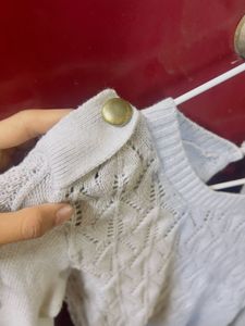 Sweat Shirt
