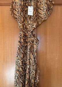 Chic Animal Print Midi Dress