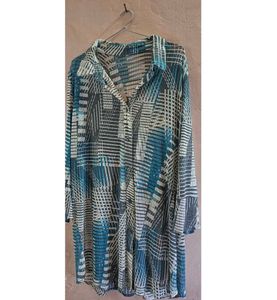 🌱Blue Geometric Pattern Long Sleeve Shirt