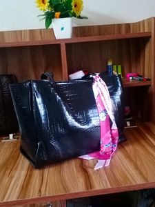 Trending Reaxine Cute Bag With A Ribbon