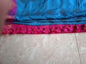 Blue Saree With Pink Border