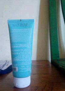 Dot &amp; Key Gentle Face Wash