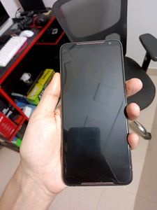 Asus ROG Phone 2  12/256 (Not Working)