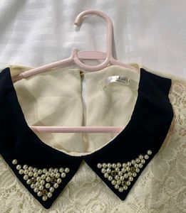 Elegant Lace Detail Top