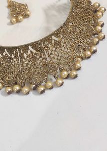 CZ Golden Choker Set With Pearl Desig