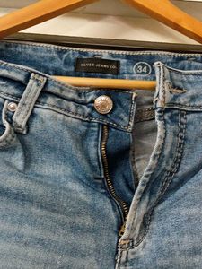 (34) Blue Straightfit Jeans