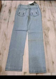 sc1653 Royal Touch Jeans size 28