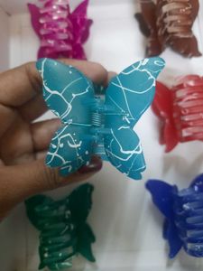 Pack Of 6 Big Butterfly 🦋 Clutcher