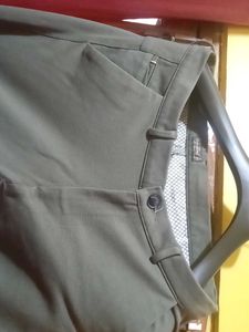 Olive Green Men&#39;s Dress Pants