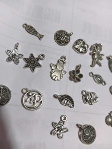 Silver Charms✨️☺️