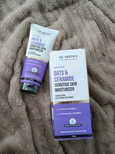 Oats &amp; Ceramide Sunscreen And Moisturizer