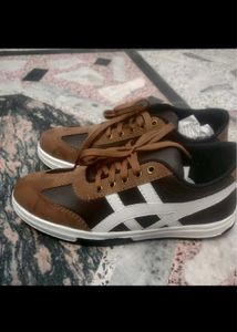 Onitsuka Tiger shoes 👟 SIZE 9 UK   Brown and Whit
