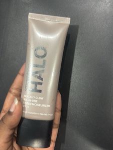 Smashbox Halo Tinted Moisturizer Shade - Light