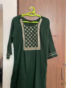 A Kurta With Matching Dupatta