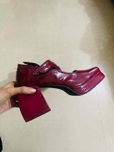 Pinteresty cherry red heels