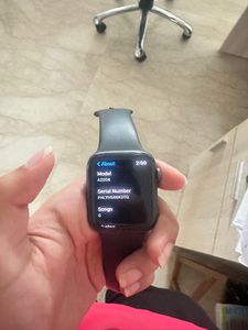 Original Apple Watch Series 4 44mm (GPS + Cellular)
