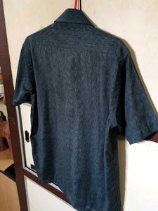 Men&#39;s Button Down Shirt