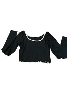 Chic Black Long Sleeve Crop Top