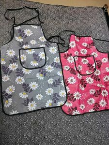 Floral Print Aprons (Set of 2)
