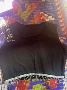 Black Sleeveless Crop Top