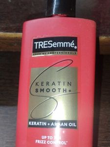 TRESemme Keratin Smooth Shampoo