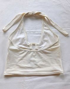 Cream Halter Top 🫶🏻