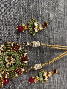 Royal Look Necklace Set 🪷