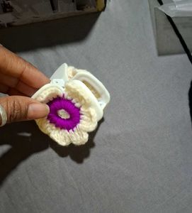 Crochet Flower Airpod Case