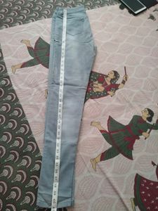 Buy 1  jeans Get 1 Free