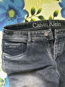 6 Branded Used Jeans