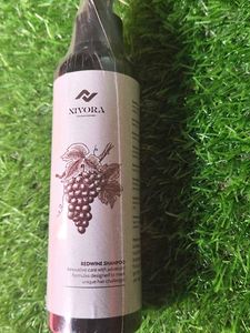 Nivora Redwine Shampoo