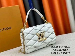 LV GO-14 MM handbag.TwiST LOCK WD MAGNETIC BOX