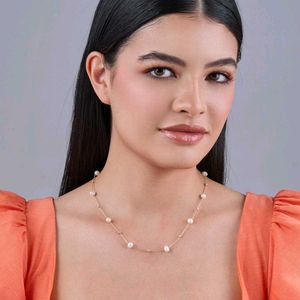 Elegant Pearl Necklace