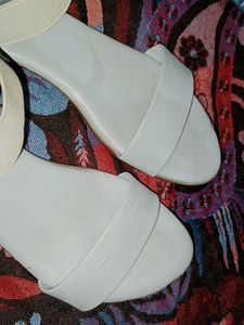 Flat Sandal