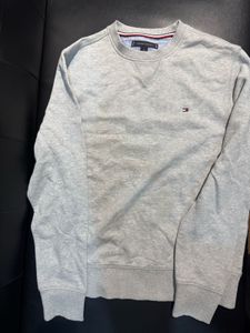 Tommy Hilfiger Grey Sweatshirt