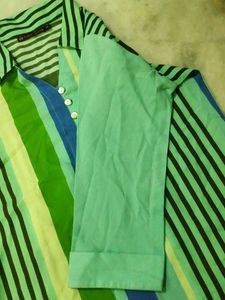 Beautiful Top With Multicolour