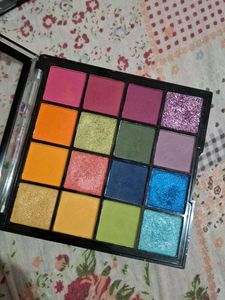 MARS Eyeshadow Palette