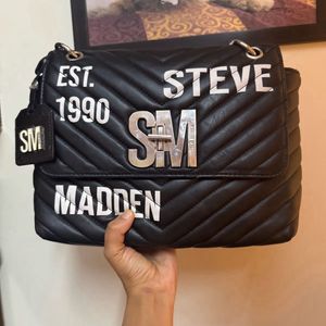 New Steve Madden Sling Bag ( Check Flaw)