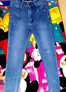 Mid Rise Skinny Jeans. Forth Jeans - Denim